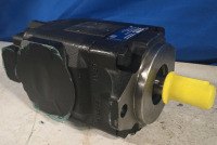 New | Parker Denison Vane Technology T6 Vane Pump For Hydraulics , Minor paint scratches from shipping | * Retails For $2700 *