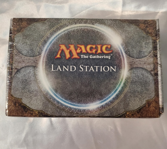 New MAGIC THE GATHERING Land Station cards