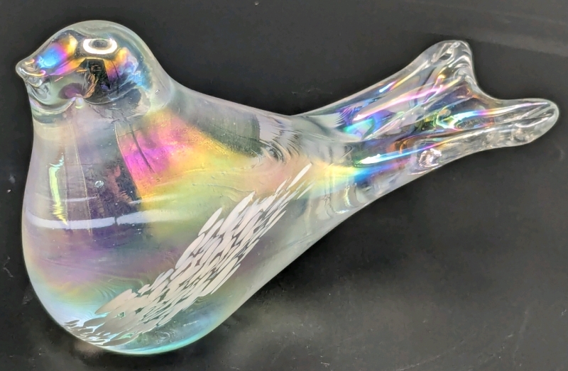 Lovely Vintage Iridescent Art Glass Bird Figure / Paperweight | 4.75" Long x 2.8" Long