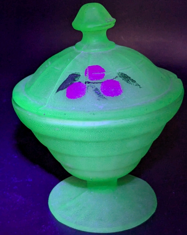 Gorgeous Vintage Unsigned Anchor Hocking HandPainted Green Uranium Glass Lidded Powder Dish | 5" Tall