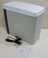 Koolatron 17L ( 18qt ) 12V Electric Cooler/Warmer | Slim Design Thermoelectric Car Fridge | 12 Volt DC Connection (vehicle adapter only), Plug In Iceless Portable Refrigerator | * Retails For $147.98 * Model # P20 AZ * Tested & Working *