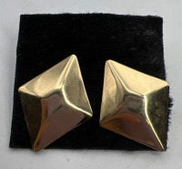 10k Yellow Gold Diamond Puffed Shaped Earrings