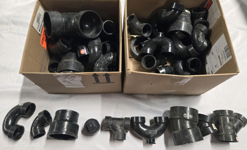 40+ Assorted Lot Of Plumbing Fittings | ( Fittings Vary In shape and Size )