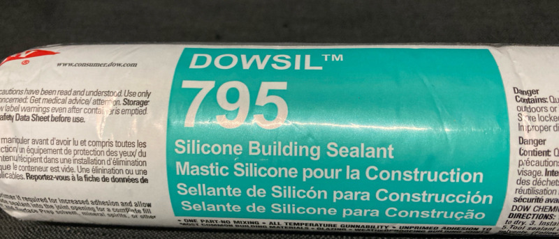 New DOWSIL 795 Silicone Building Sealant 591ml 14”long x 2.5” w x 2” tall