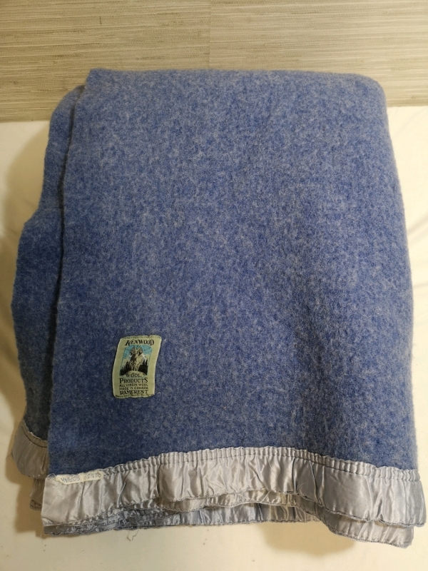 Vintage 60x69" Kenwood Wool Blanket Ramcrest