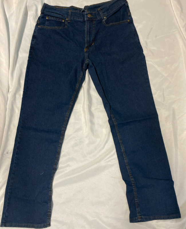 New Origin Delta Legit Fit Medium Wash Jeans 34”w x 32” Long