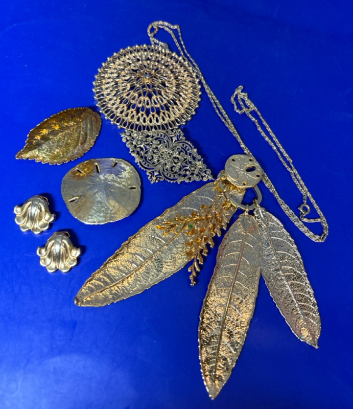 Lovely Textured & Filigree Brooches Earrings Large Pendants in Gold Tone