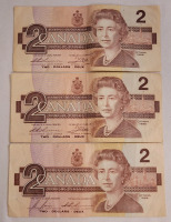1986 Canadian Bank of Canada Two Dollar Bank Notes , Three (3) Bank Notes . All Notes have been in circulation