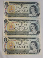 1973 Canadian Bank of Canada One Dollar Bank Notes , Three (3) Notes with Consecutive Numbers . All Appears Uncirculated