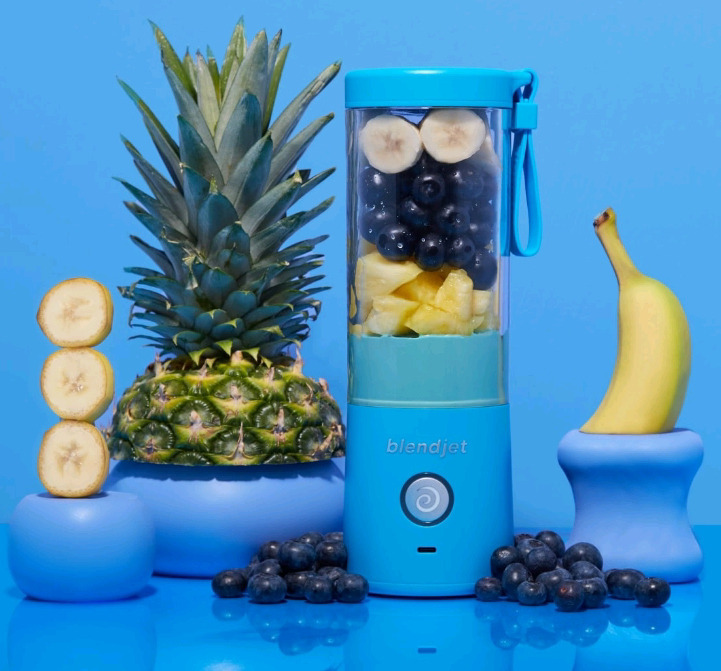 New BLENDJET 2 : The Original Portable Blender (Ocean) | Cordless, USB Rechargeable, Water-Resistant, Quiet, BPA free | Retails for Over $50!