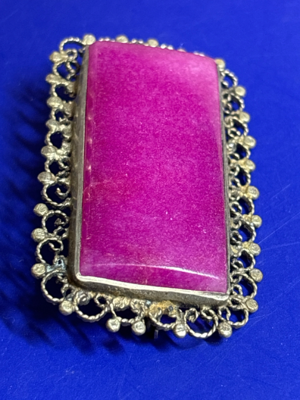 Victorian Filigree Large Rectangular Ruby Coloured Cabachon Brooch C Clasp