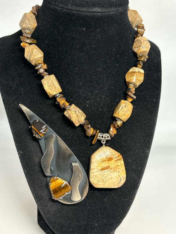 Chunky Picture Jasper Tiger Iron Necklace Abstract Tiger Eye Brooch