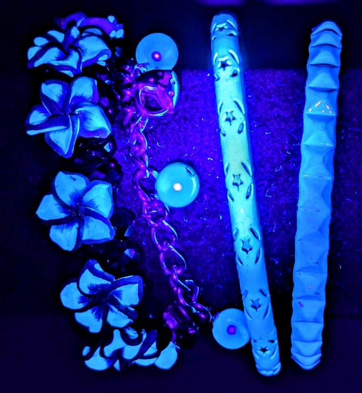 All A-Glow! Vintage to Modern Bracelets & Bangles which Fluoresce Under Black Light | 2.25" - 5" (Elastic) Diameter