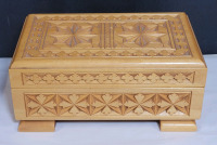 Hand Carved Basswood Keepsake / Jewelry Box . Measures 8.5"×4.5"×3.5"