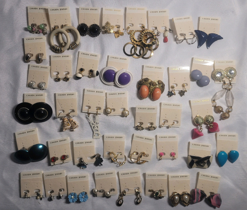 40 Pair Earings on Earing Cards , Clip Style & Screw Style , All Matching
