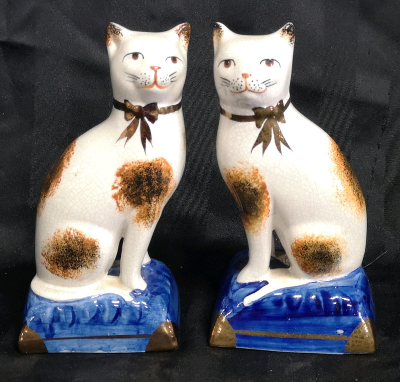 2 Vintage 7.5" Tall Cat Figures