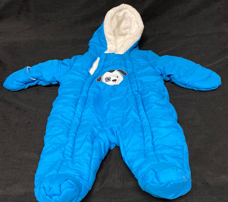 New Baby Size 0-3 Months | Snowsuit 12&rdquo;w x 31&rdquo; long