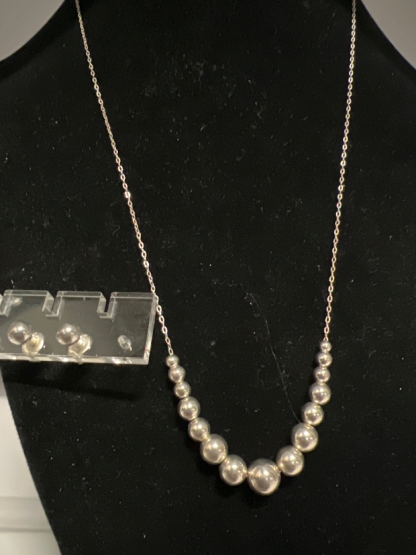 925 Sterling Floating Bead Necklace with Sterling Studs