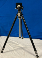 Pixur Tripod w Cloth Carrying Bag 19&rdquo; w x 22&rdquo; ht