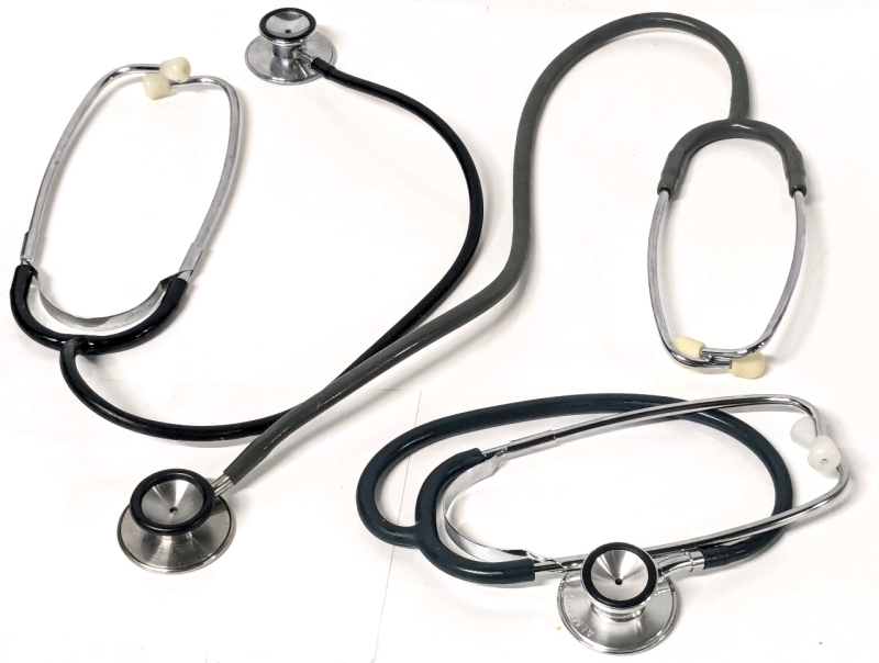 [Medical] 3 Vintage to Modern Stethoscopes | Cardiosonics Littmann, Almedic + | 21" - 31" Long Each