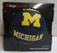 New LogoBrands Mini Size Basketball Michigan Wolverines Edition - 22"