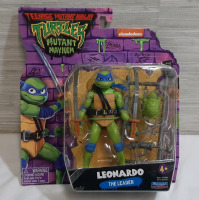 New Teenage Mutant Ninja Turtles Mutant Mayhem Leonardo Action Figure by Playmates Toys