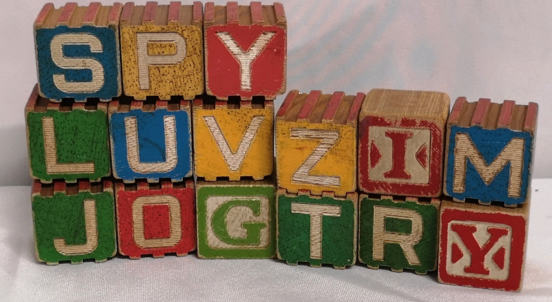 15 Vintage Wooden Kids Blocks 1.25"