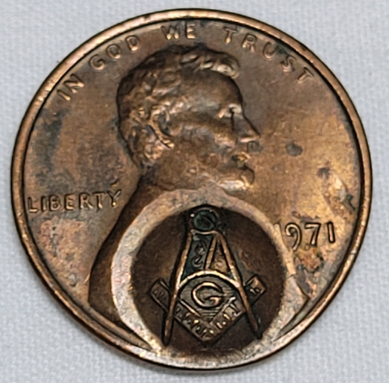 1971 USA Lincoln Penny Counter Stamped with Freemason Scale Symbol
