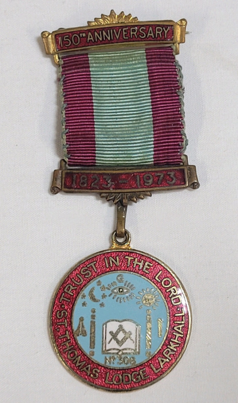 1823 - 1973 Masonic Freemason St. Thomas Lodge Larkhall 150th Anniversary Metal w/Ribbon . See photos for measurements