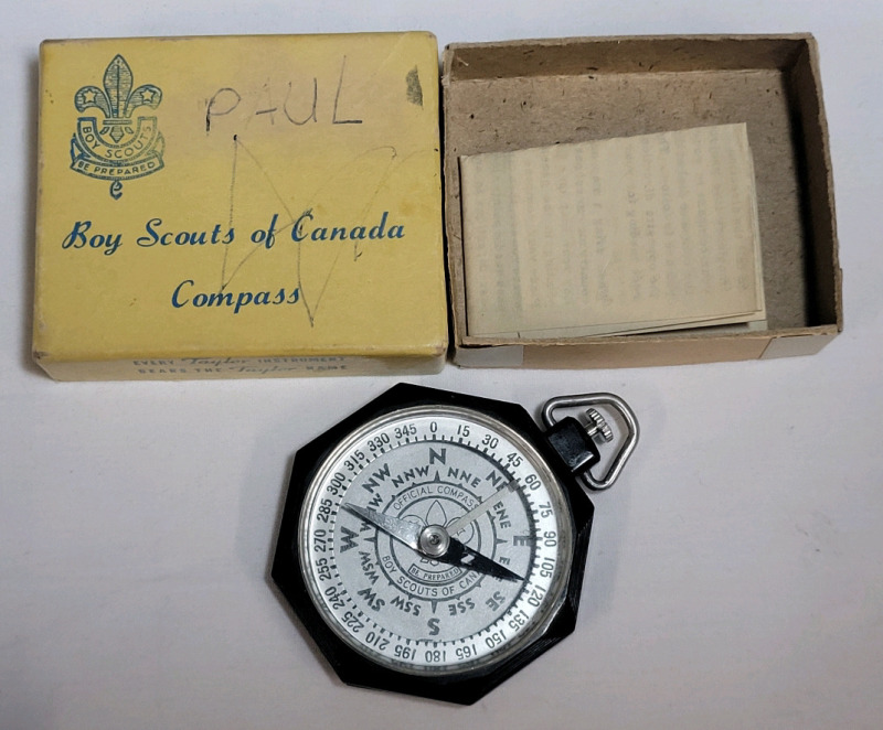 Vintage Taylor Boy Scouts of Canada Official Compass with Original Box .