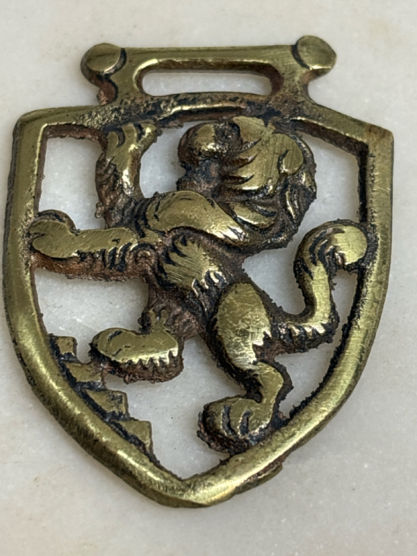 Antique Minature Horse Rampant Lion England Plaque Good Luck