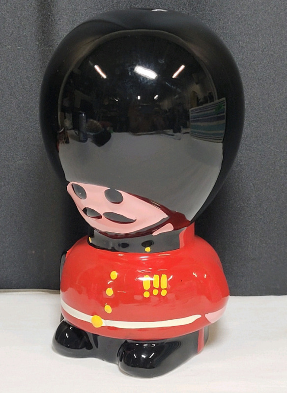 Vintage 1985 Hugh Taylor The Queens Guard Big Head Piggy Coin Bank . Measures 6 3/4" tall