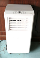 Mobile Air Conditioner - 12.5x11x27"H - Working No Exhaust Tubing