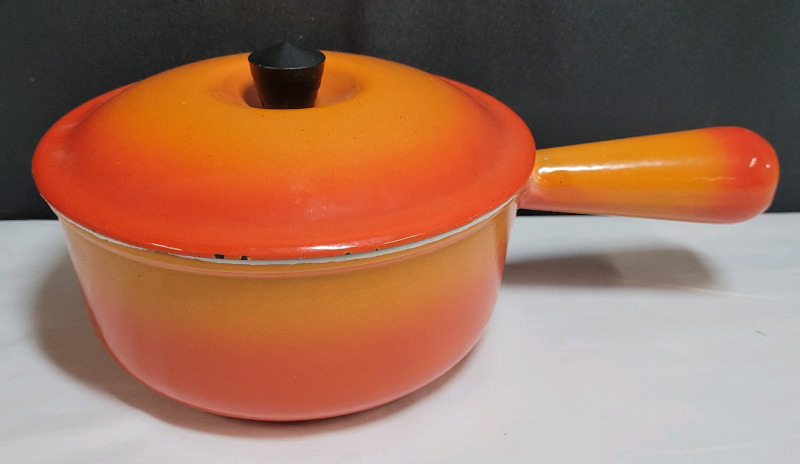 Vintage Le Creuset Enamel #16 Flame Orange Cast Iron Pot / Sauce Pan w/Lid