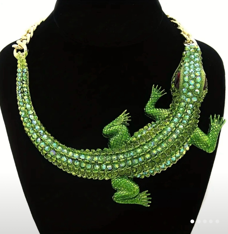 Exaggerated Large Crocodile Rhinestone Drape Necklace