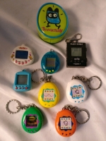 4 Tamagotchi & 4 Other Digital Games - No Batteries
