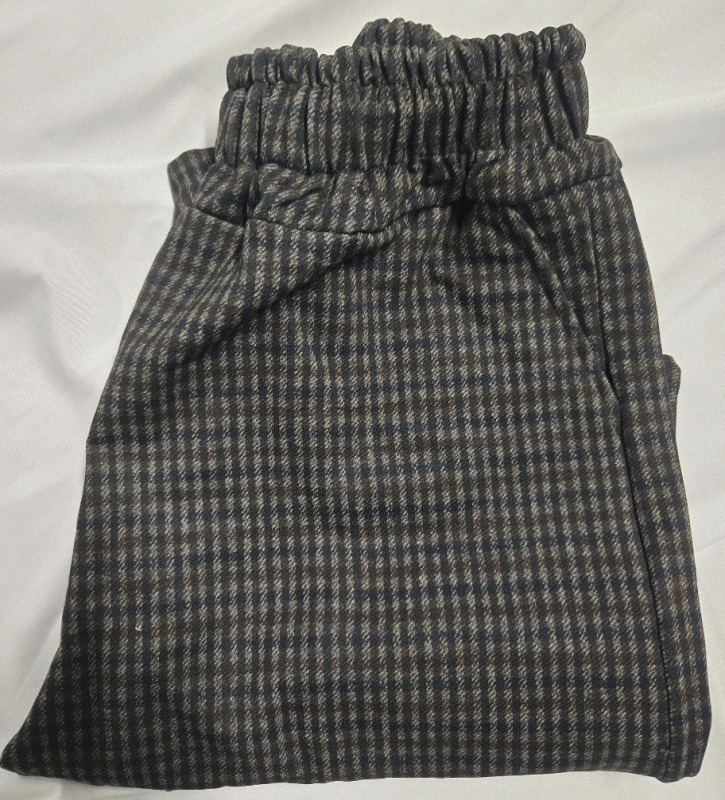 New | Finis Couture | Unisex Size; Large | Comfortable Pajamas Pants With Plaid Pattern Design