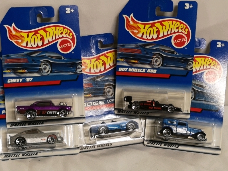 5 New 1990's HOT WHEELS Cars