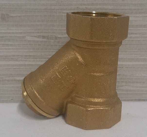 New Brass Strainer 1" diameter