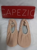 New Capezio Kid's Dance Shoes Sz 10 W