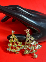 Two Festive Vintage Tree Brooches Peridot Rhinestone & Art Work Enamel