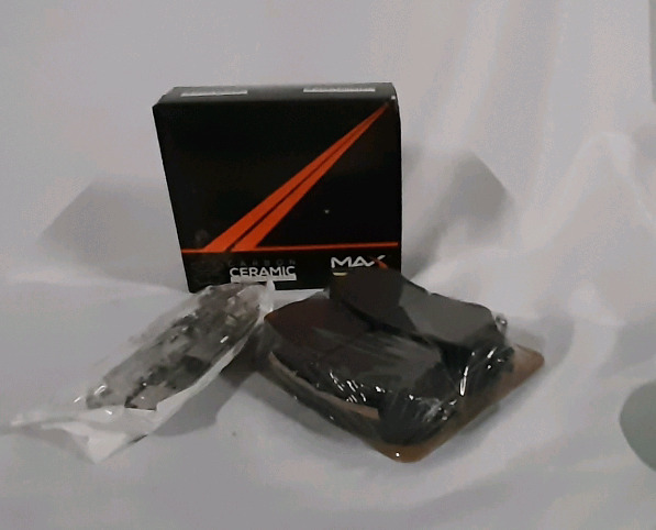 New in Box MAX Carbon Ceramic Disc Brake Pads