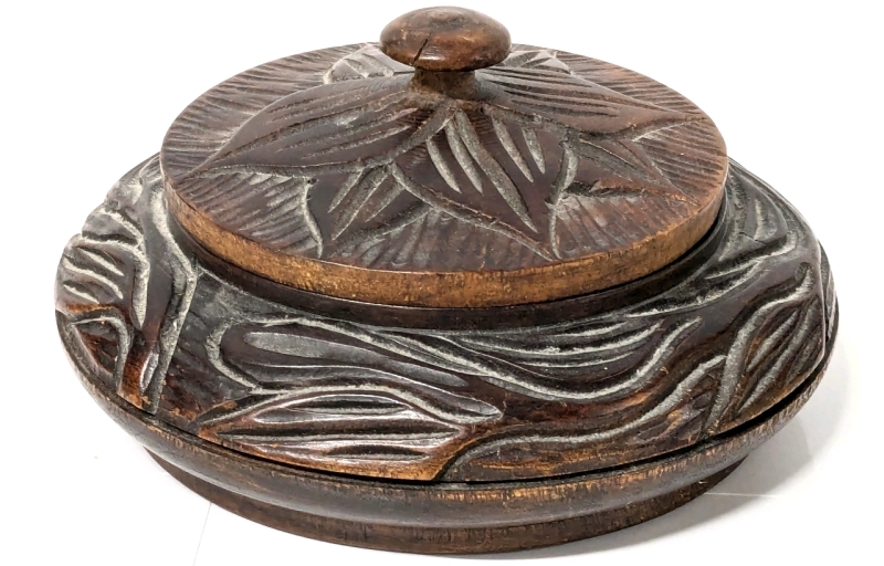 Beautiful Vintage Hand Carved Circular Lidded Trinket Box with Flower & Vines Design | 8" Diameter x 4.75" Tall