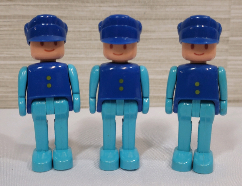 1988 Thomas & Friends Tank Engine Railway Staff Conductor Action Figure , 2.5" tall . Three (3) Action Figures