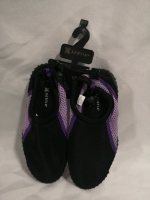 New Kids Water Shoes Sz 1/2