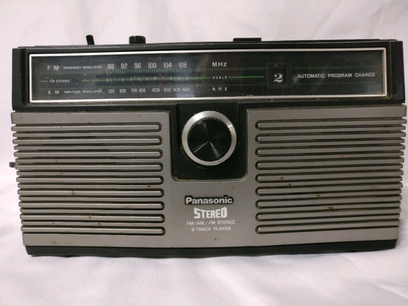 Vintage Panasonic AM/FM Radio & 8 Track Player