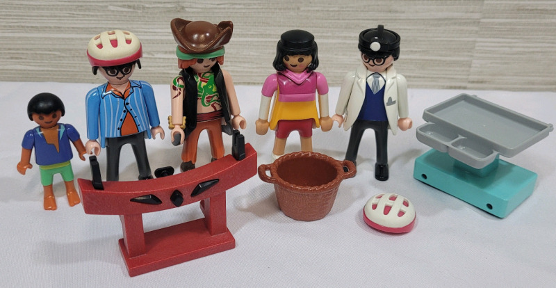 Playmobil Action Figures & Accessories . Five (5) Action Figures . Measures 2" - 2 7/8" tall