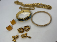 Vintage Gold tone Chunky bracelets Necklaces Earrings