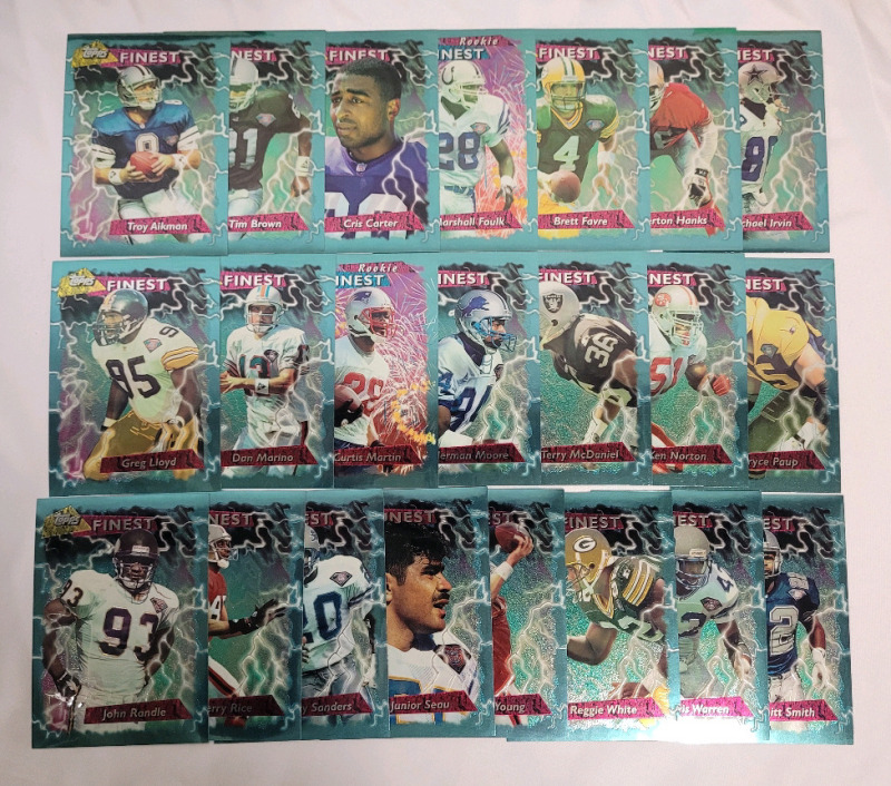 1995 Topps Finest NFL Football Jumbo Trading Card Set , #1 - #22 . Complete Set , each card measures 4"×5 5/8"