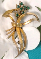 Lovely Vintage Swiss Made Gold Over Sterling Curlicue Bouquet Brooch with Emerald Green Rhinestones | 1.8" Long